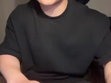 Stripchat Sex Cam of jungcock3210