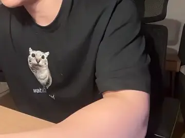 Stripchat Free Live Porn of jungcock3210