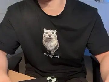 Stripchat Free Porn Cam of jungcock3210