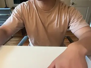 Stripchat Sex Cam of jungcock3210
