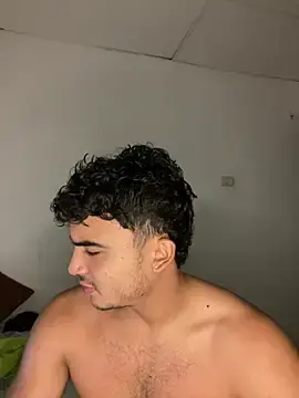 Stripchat Free Porn Cam of Mentriplex