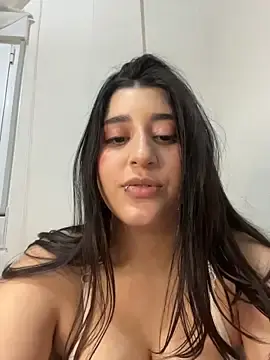 Stripchat Live Porn of SashaLuss_