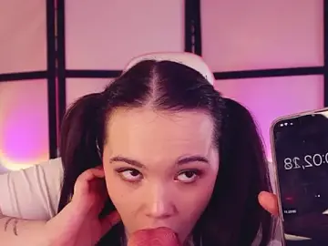 Stripchat Live Sex Cam of Chery_Lady22