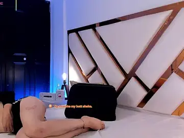 Stripchat Adult Video Chat of Aron_cruz