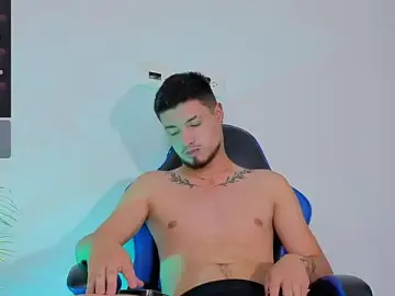 Stripchat Watch Live Sex Cams of EdwardRoss_