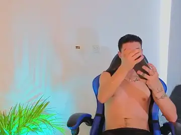 Stripchat Watch Live Sex Cams of EdwardRoss_