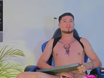 Stripchat Sex Chat of EdwardRoss_