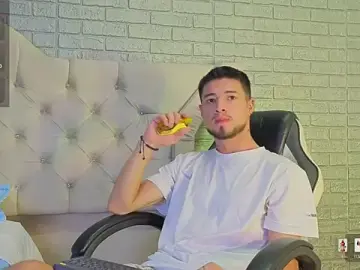 Stripchat Live Sex of EdwardRoss_