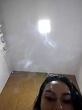 Stripchat Nude Webcam of yummi__priv