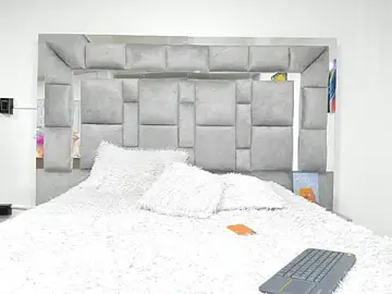 Stripchat Live Sex Cam of Candy_And_Andy_