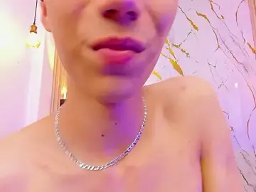 Stripchat Watch Live Sex Cams of Nikolay_Gregori