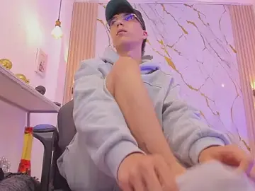 Stripchat Sex Chat of Nikolay_Gregori