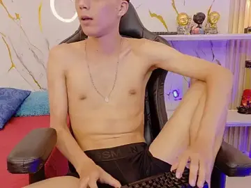 Stripchat Free Live Porn of Nikolay_Gregori