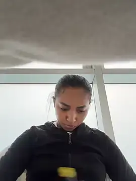 Stripchat Live Porn of GabrielaLugo