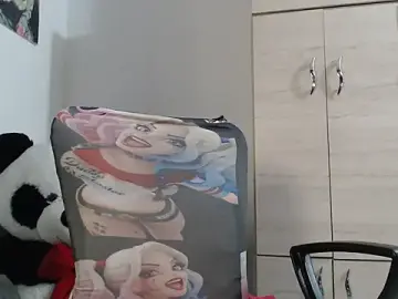 Stripchat Live Sex Cam of SWEETT_CORY