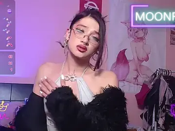 Stripchat Nude Webcam of moonfiredancer