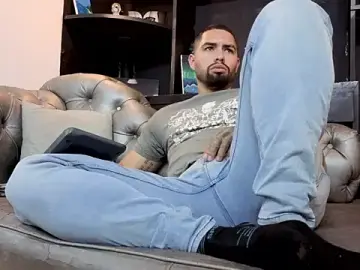 Stripchat Best Webcam of matteosantos