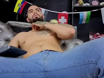 Stripchat Live Sex of matteosantos