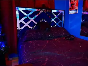 Stripchat Best live sex cam show of Luke_Howland