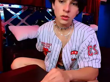 Stripchat Adult Webcam of Luke_Howland