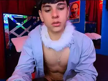 Stripchat Best live sex cam show of Luke_Howland