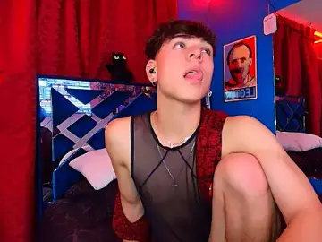 Stripchat Adult Video Chat of Luke_Howland