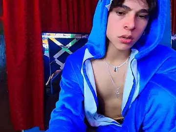 Stripchat Best live sex cam show of Luke_Howland