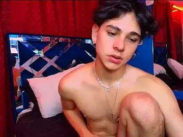 Stripchat Watch Live Sex Cams of Luke_Howland