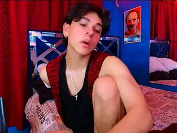 Stripchat Free Live Porn of Luke_Howland
