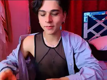 Stripchat Best live sex cam show of Luke_Howland