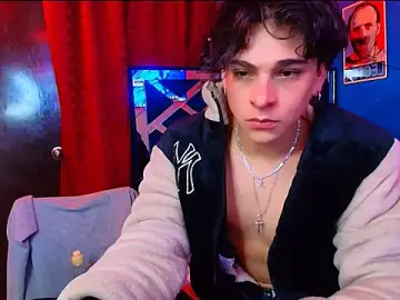 Stripchat Best Webcam of Luke_Howland