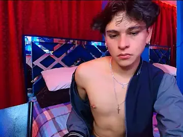 Stripchat Watch Live Sex Cams of Luke_Howland