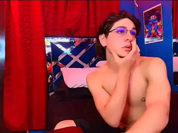 Stripchat Live Porn of Luke_Howland