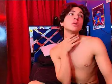 Stripchat Watch Live Sex Cams of Luke_Howland
