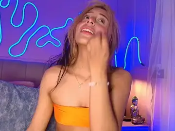 Stripchat Best Webcam of Sofly_s