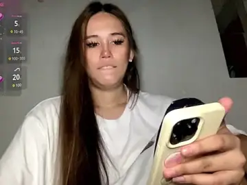 Stripchat Free Porn Cam of kathrynwilson1