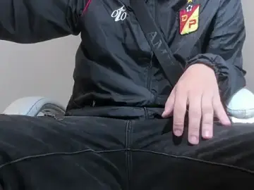 Stripchat Live Sex Cam of FrannBoy