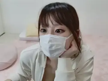 Stripchat Free Porn Cam of Hiiichan88