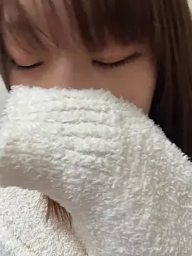 Stripchat Sex Cam of Hiiichan88