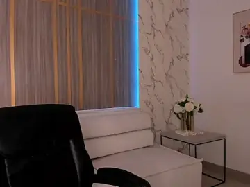 Stripchat Adult Webcam of IsabellaAllen