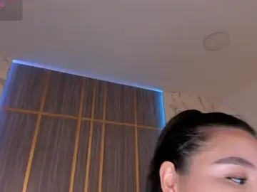 Stripchat Live Sex Cam of IsabellaAllen