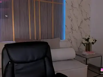 Stripchat Free Live Porn of IsabellaAllen