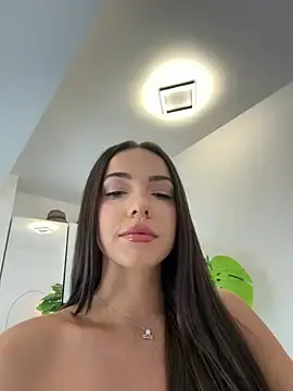 Stripchat Adult Webcams of Rileysim88