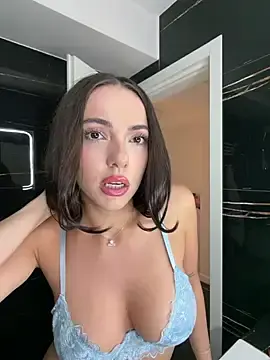 Stripchat Sex Cam of Rileysim88