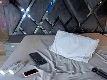 Stripchat Live Sex Cam of Rose_Evans__