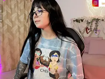 Stripchat Live Porn of hina_tay