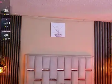 Stripchat Sex Cam of Nathan_Smith_