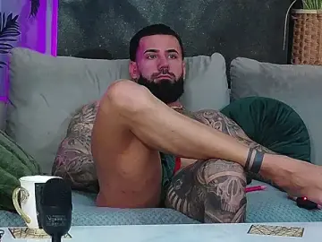 Stripchat Private Sex Chat of masterkingofmusclee