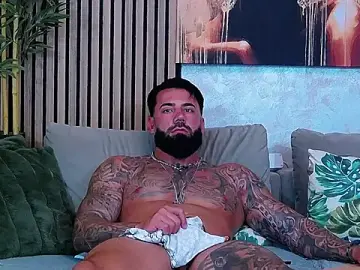 Stripchat Watch Live Sex Cams of masterkingofmusclee