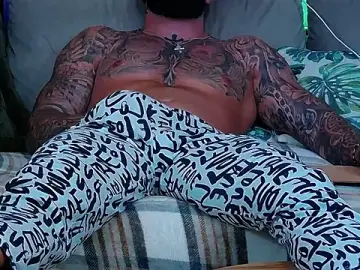 Stripchat Sex Cam of masterkingofmusclee